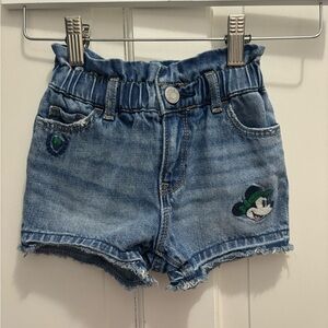 Gap Disney Minnie denim shorts st Patricks so cute nwt sz 12/18M